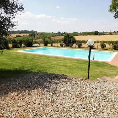 Podere Lornanino Bed & Breakfast *