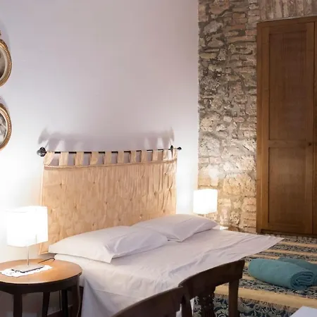 Podere Lornanino Bed & Breakfast *